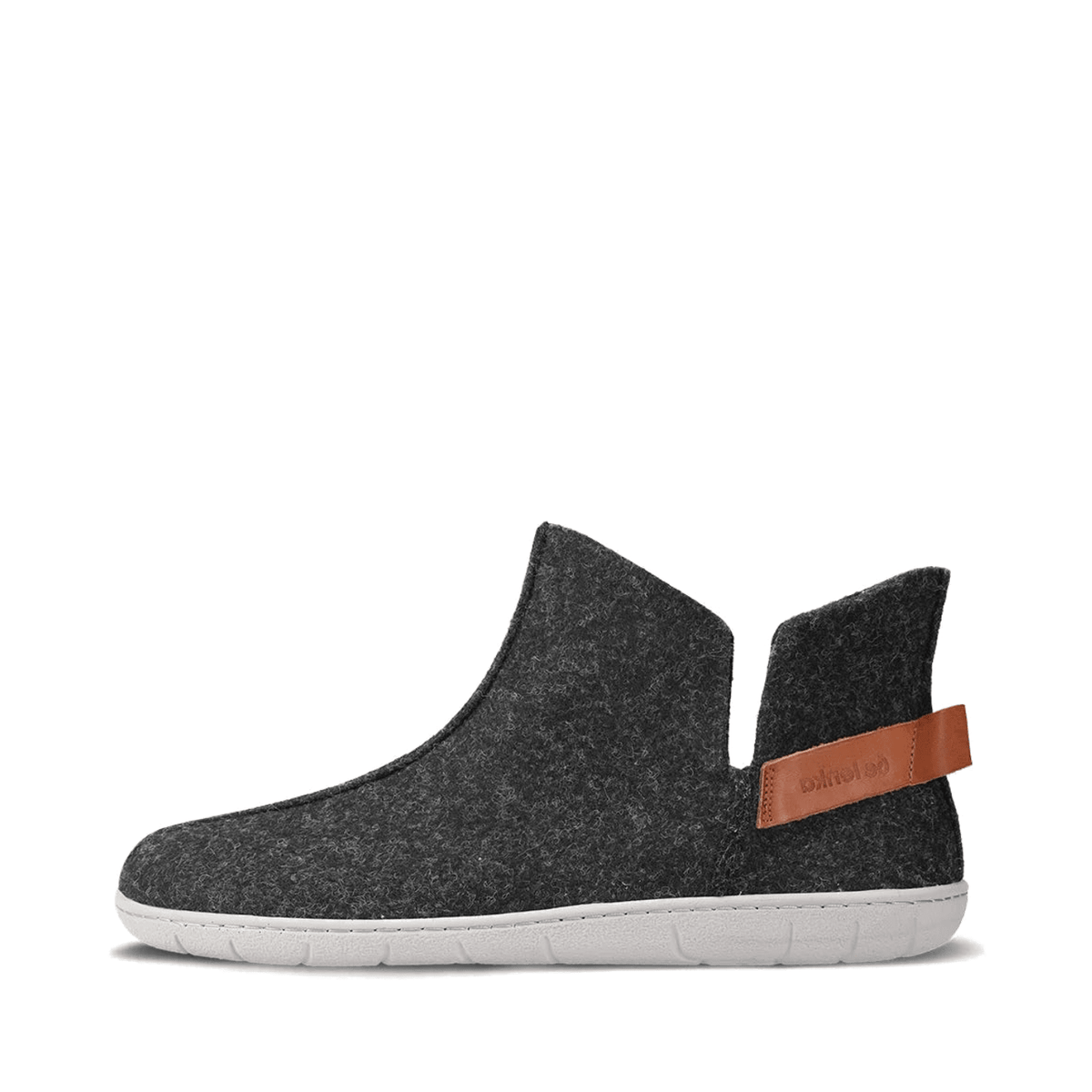 Chillax Slippers - MyMara
