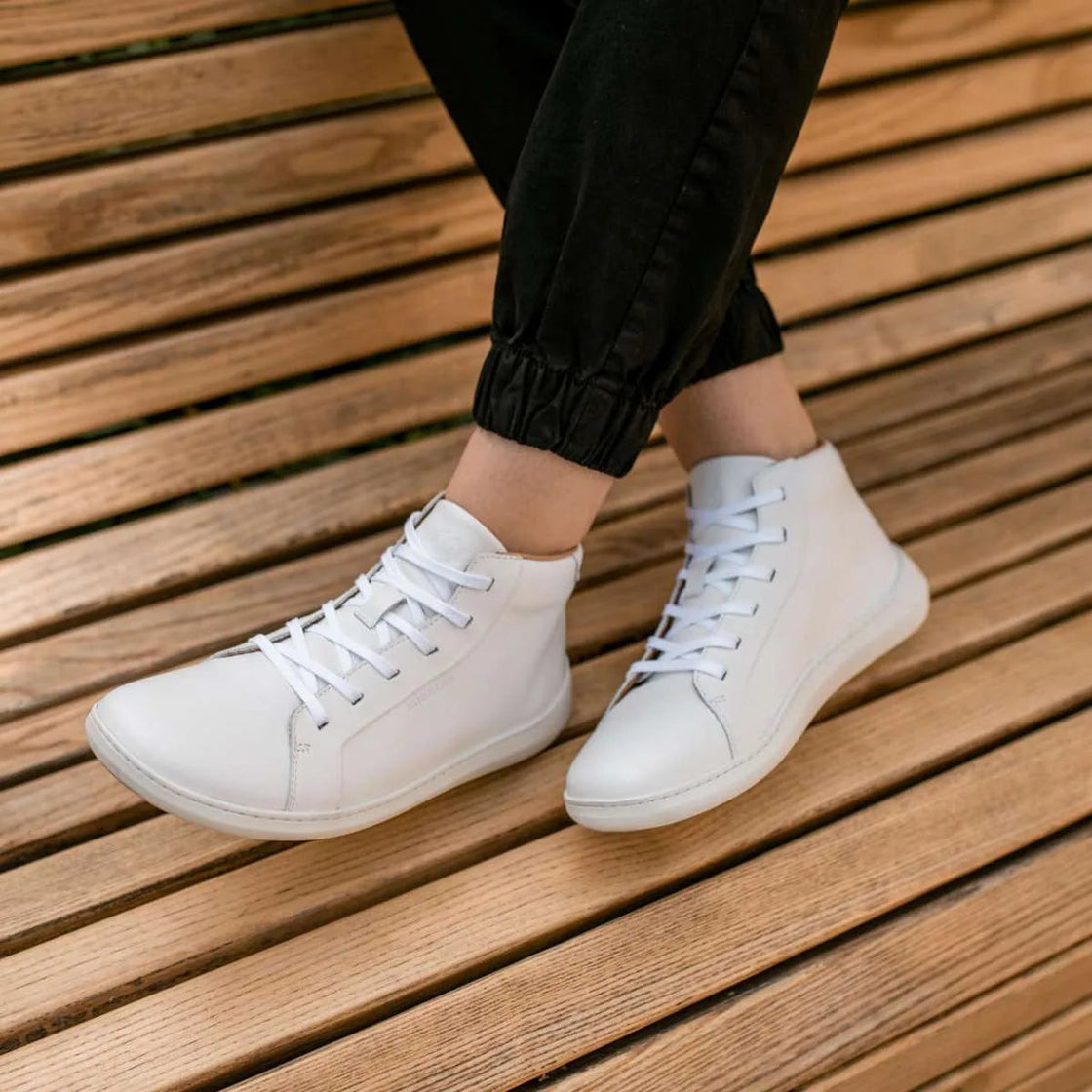 Skinners Moonwalker High Top in White, product image 15