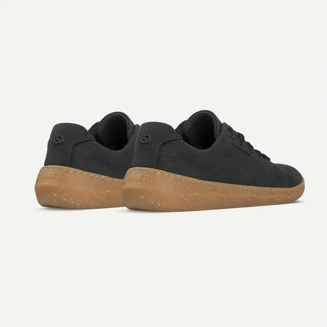 Skinners Wanderer II in True Black, product image 28