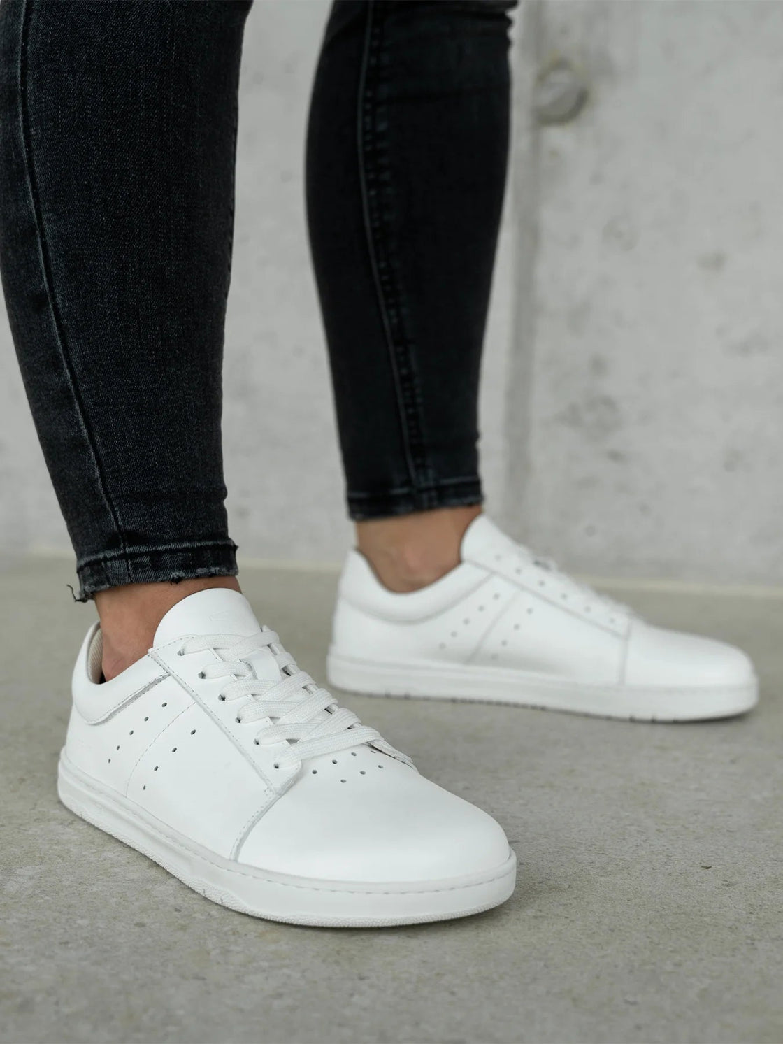 Sneakers Enigma - Premium Leather Minimalist Shoes - MyMara